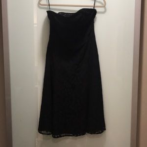 Black Lace Sweetheart Midi